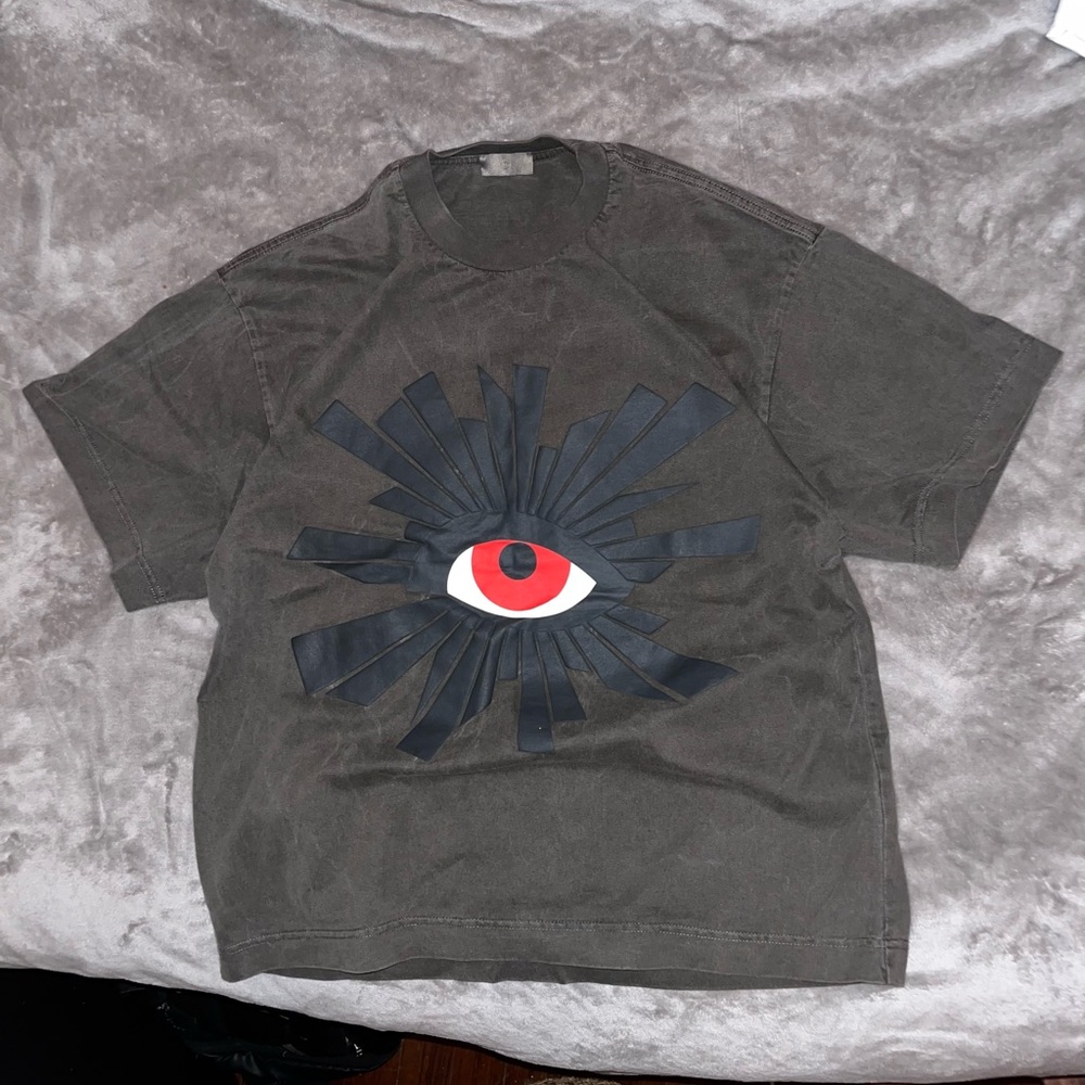HOUSE OF ERROR'S tee 
size - m
(oversized/boxy fit)